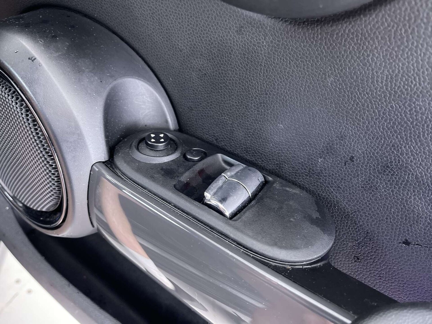 Used MINI Hatch 2015 for sale - 76319738: Photo 48