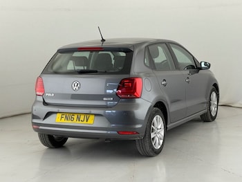 Used Volkswagen Polo 2016 for sale - 75554016: Photo