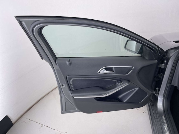 Used Mercedes-Benz A-Class 2017 for sale - 76277849: Photo 84
