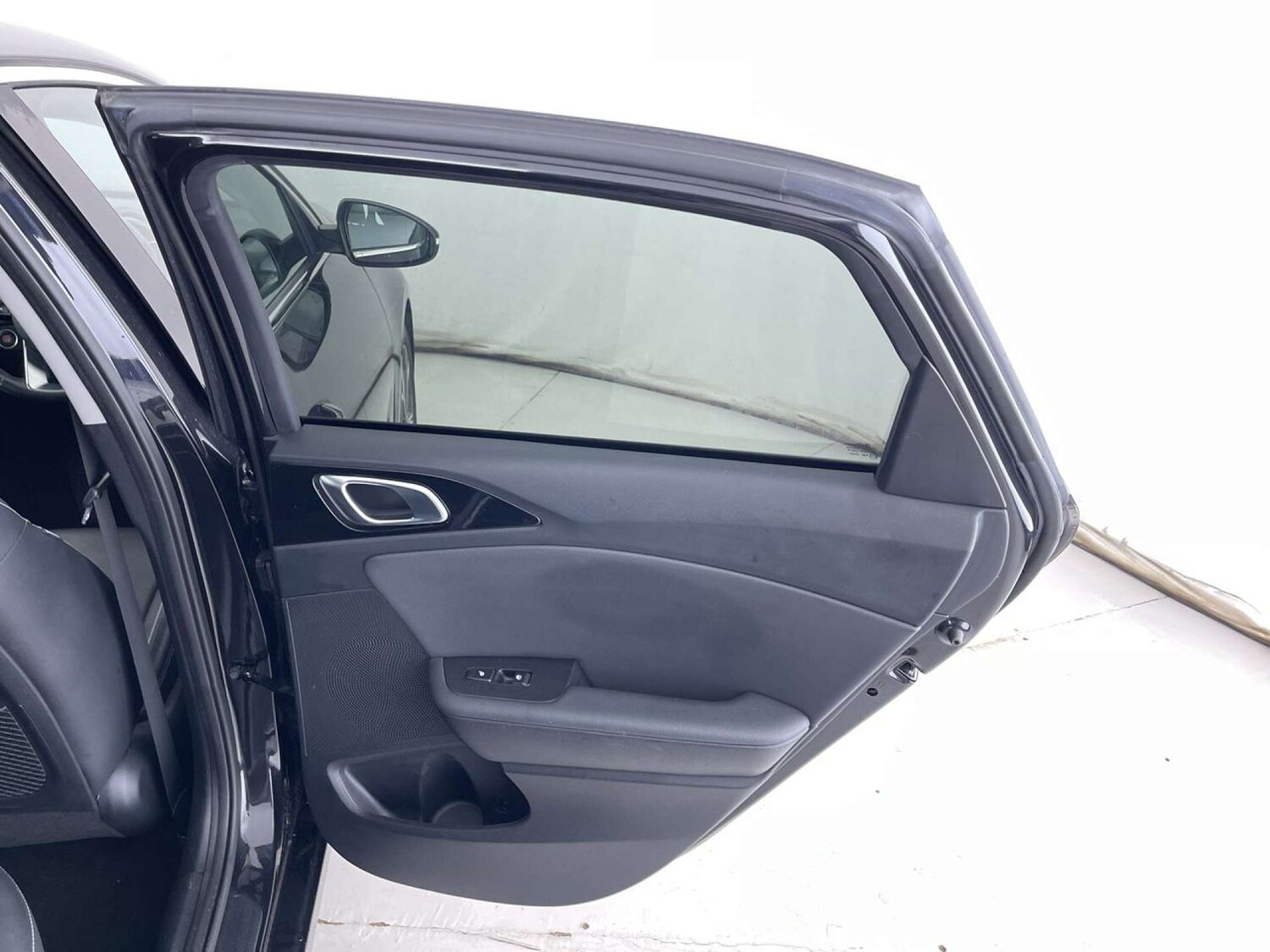 Used Kia Ceed 2018 for sale - 77276761: Photo 30