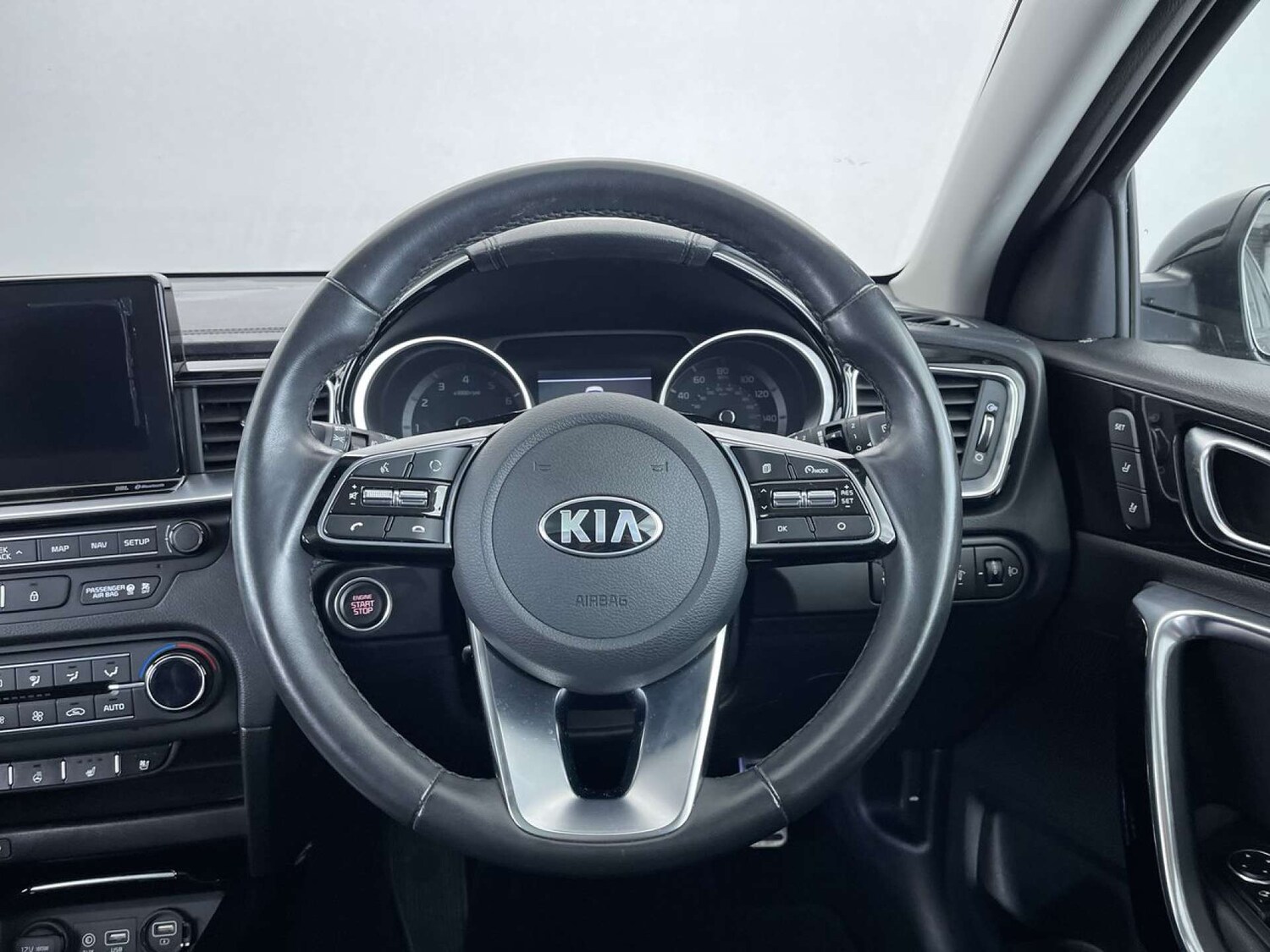 Used Kia Ceed 2018 for sale - 77276761: Photo 36