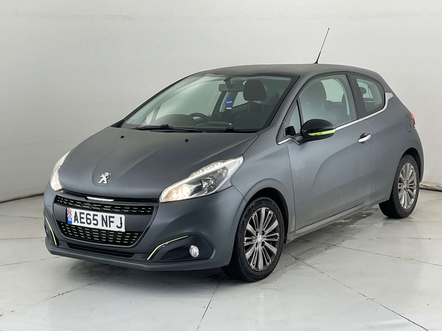 Used Peugeot 208 2015 for sale - 76692680: Photo 1