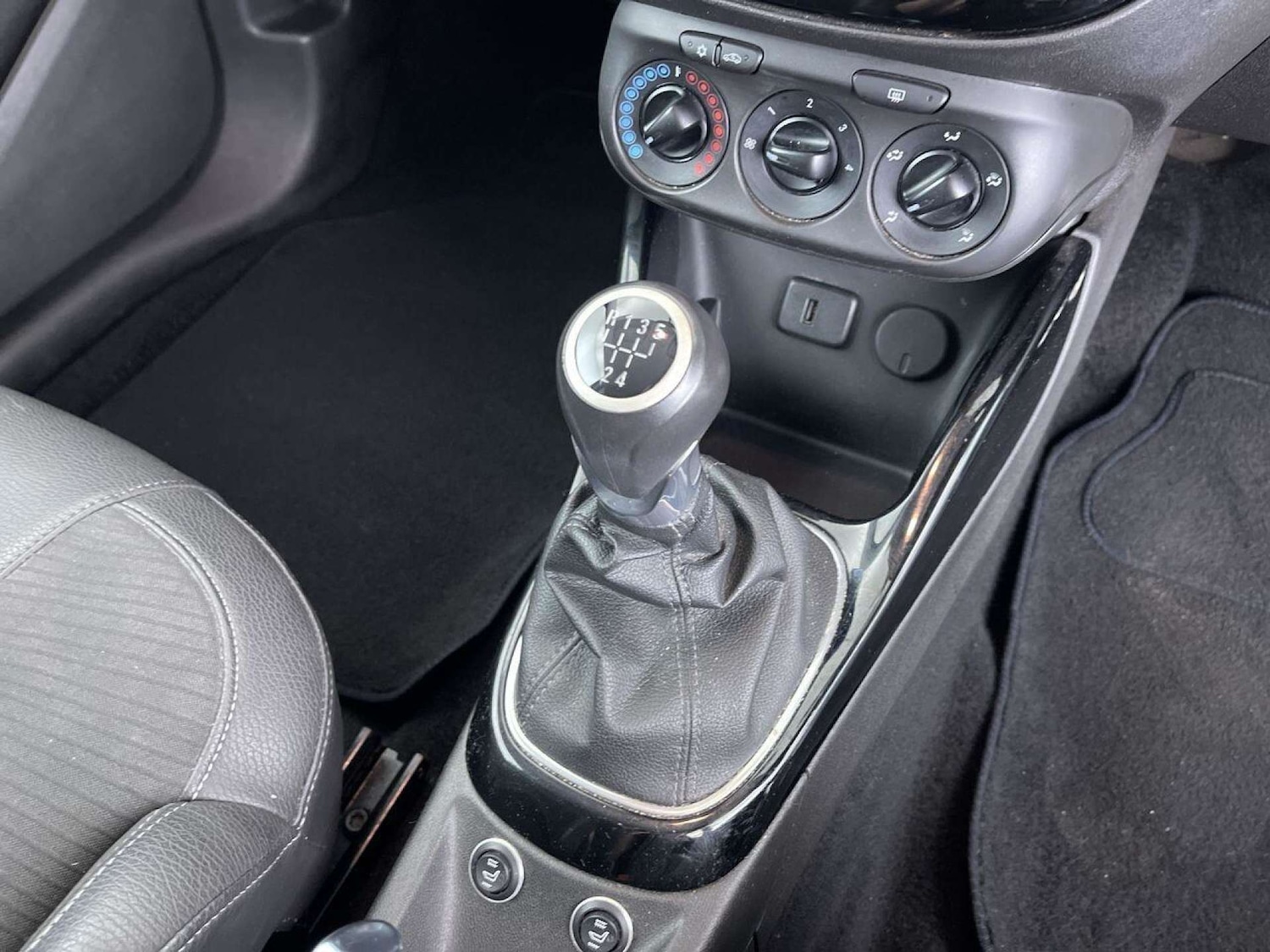 Used Vauxhall ADAM 2018 for sale - 77221021: Photo 99