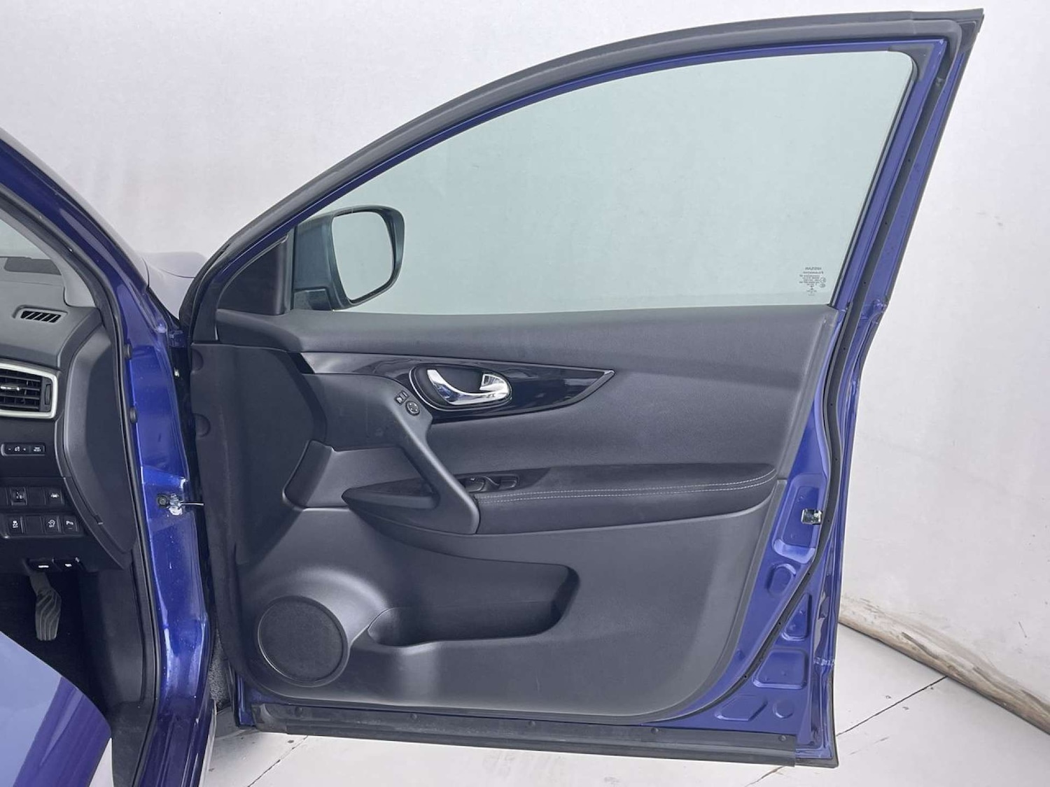 Used Nissan Qashqai 2017 for sale - 76280365: Photo 29