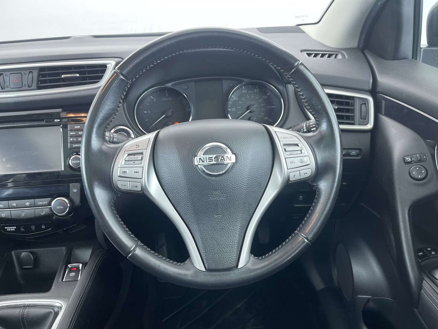 Used Nissan Qashqai 2017 for sale - 76280365: Photo 36