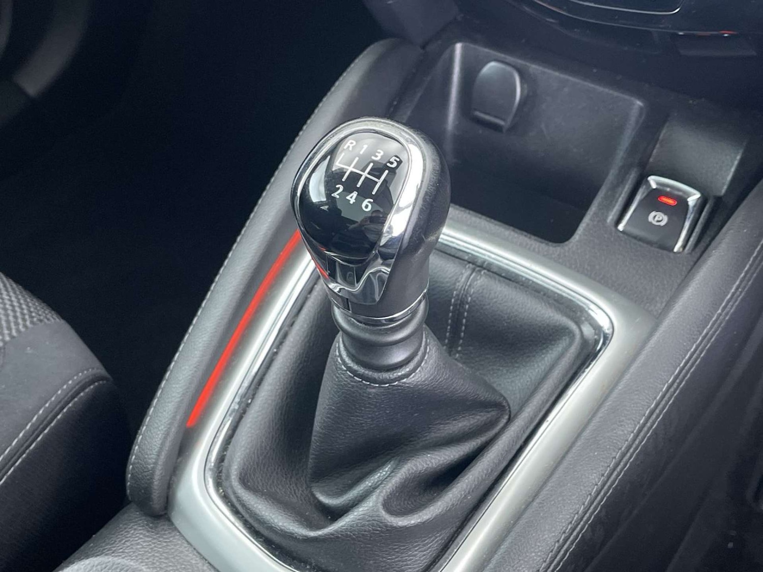 Used Nissan Qashqai 2017 for sale - 76280365: Photo 47