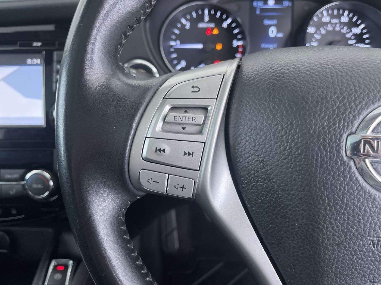 Used Nissan Qashqai 2017 for sale - 76280365: Photo 52