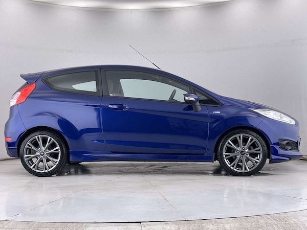 Used Ford Fiesta 2017 for sale - 76197205: Photo 15