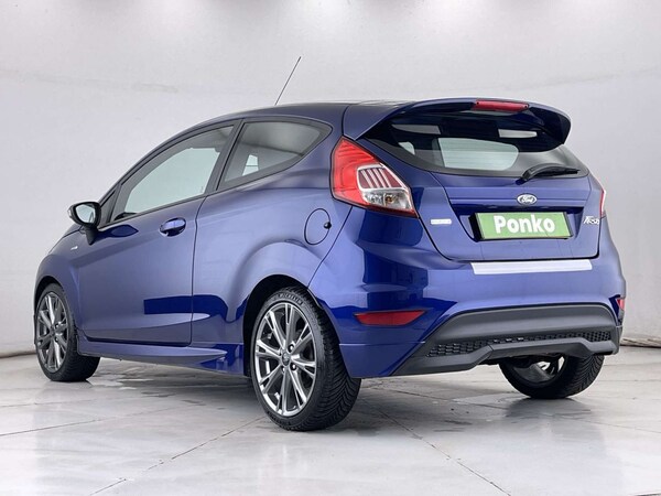 Used Ford Fiesta 2017 for sale - 76197205: Photo 3