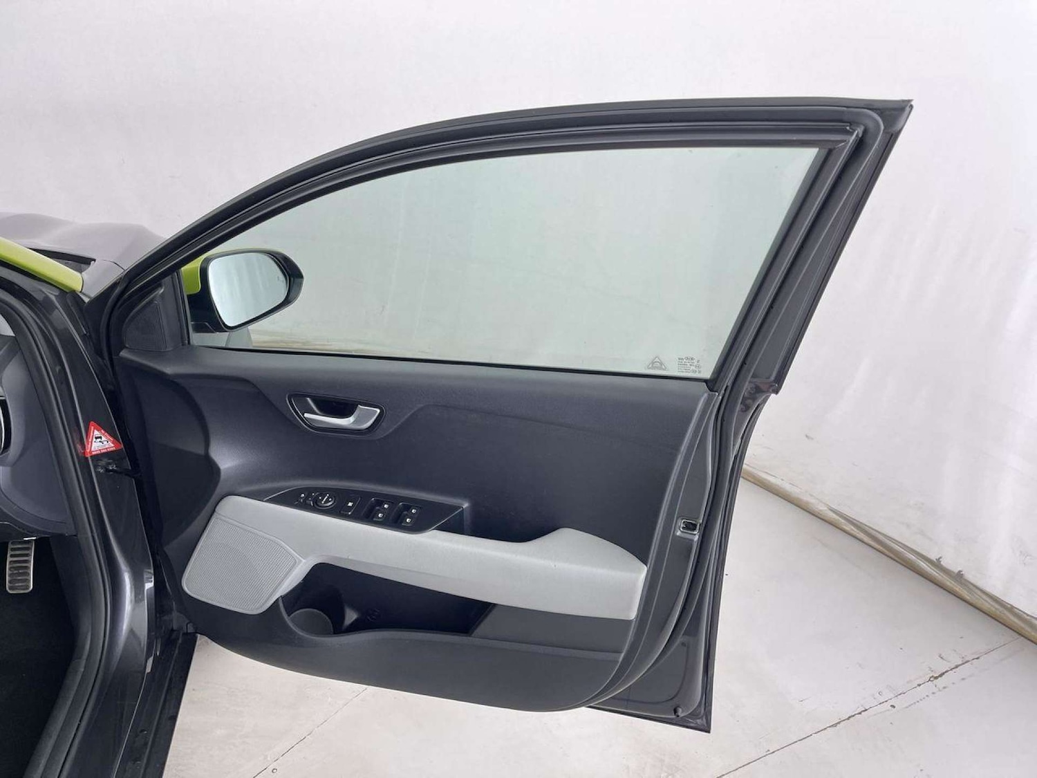 Vehicle 29
