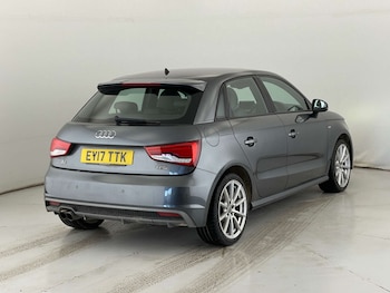 Used Audi A1 2017 for sale - 76182674: Photo