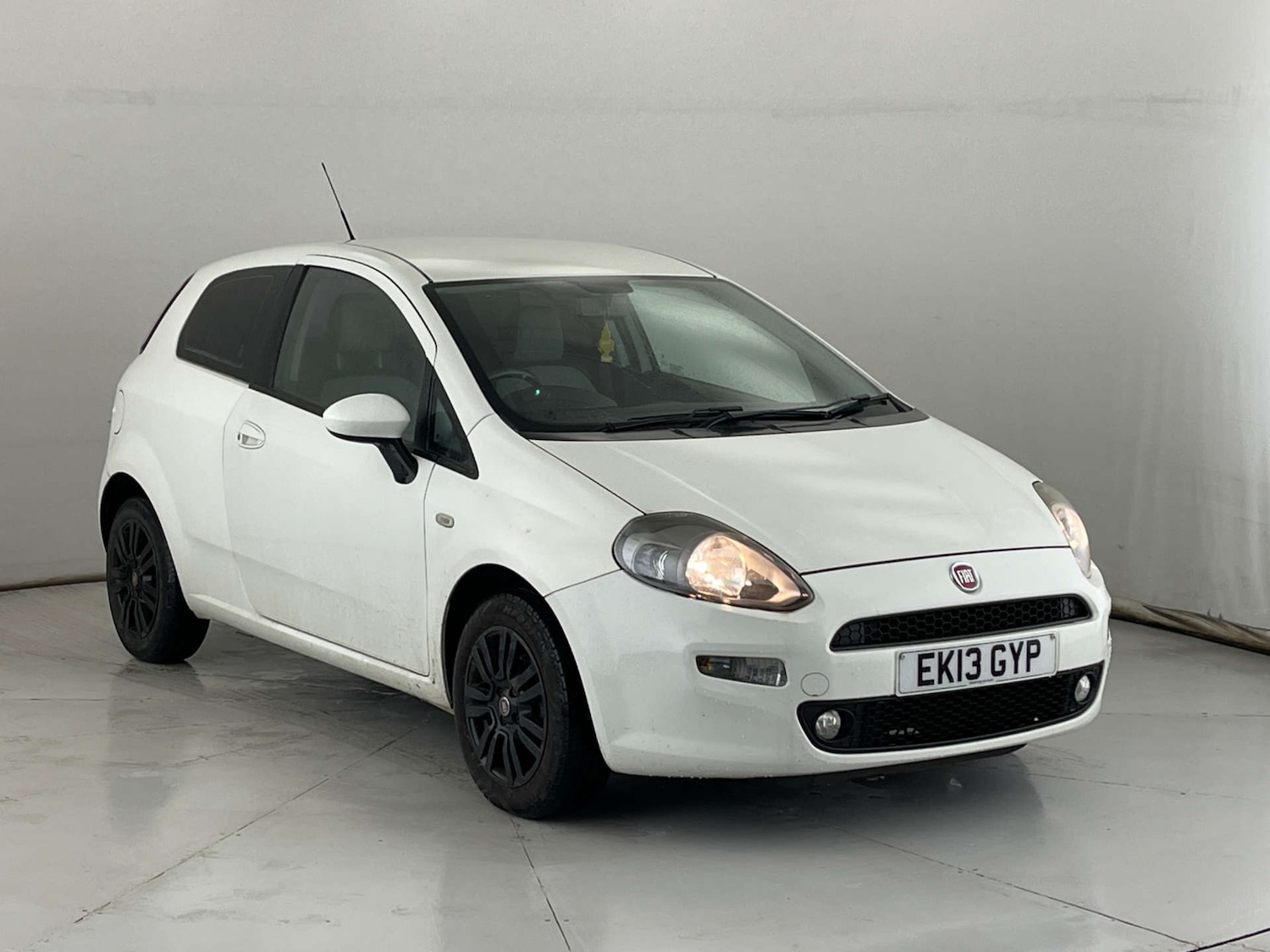 Used Fiat Punto 2013 for sale - 77283220: Photo 1
