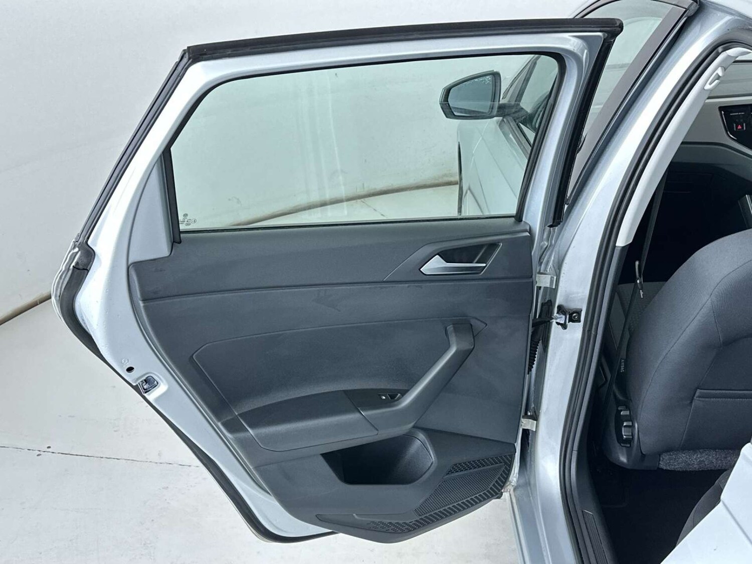 Used Volkswagen Polo 2018 for sale - 77583883: Photo 28