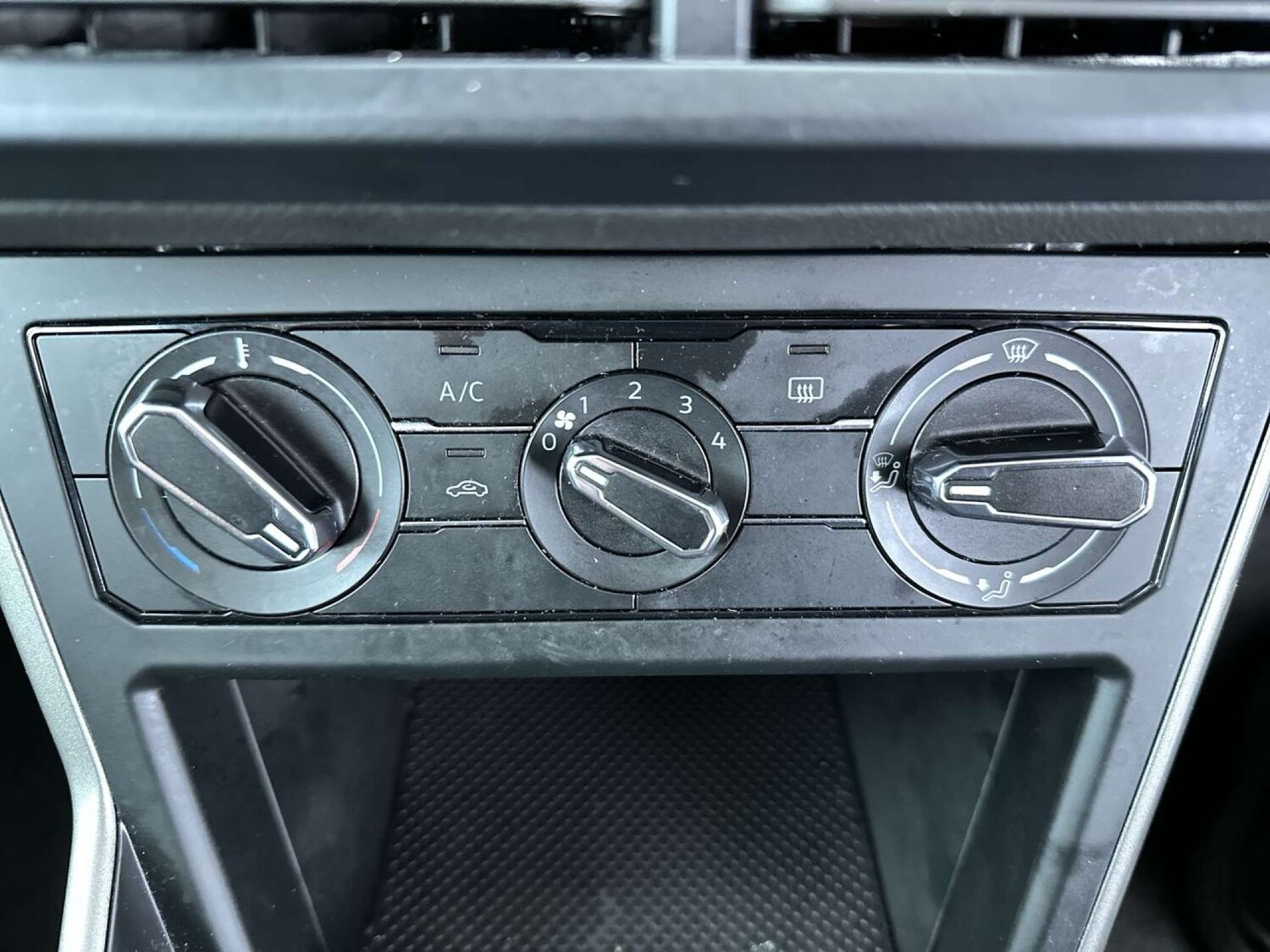 Used Volkswagen Polo 2018 for sale - 77583883: Photo 43