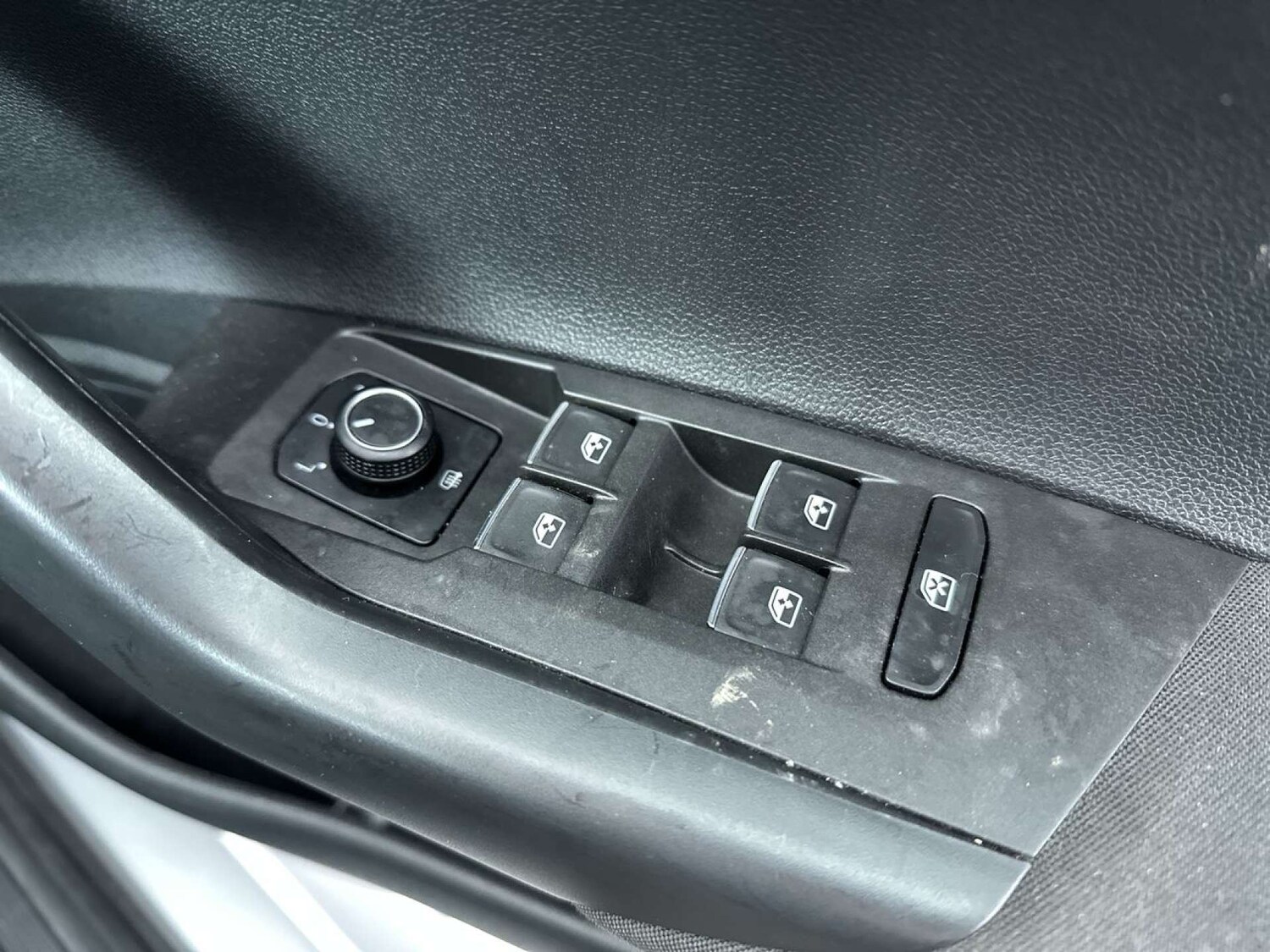 Used Volkswagen Polo 2018 for sale - 77583883: Photo 48