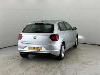 Used Volkswagen Polo 2018 for sale - 77583883: Photo