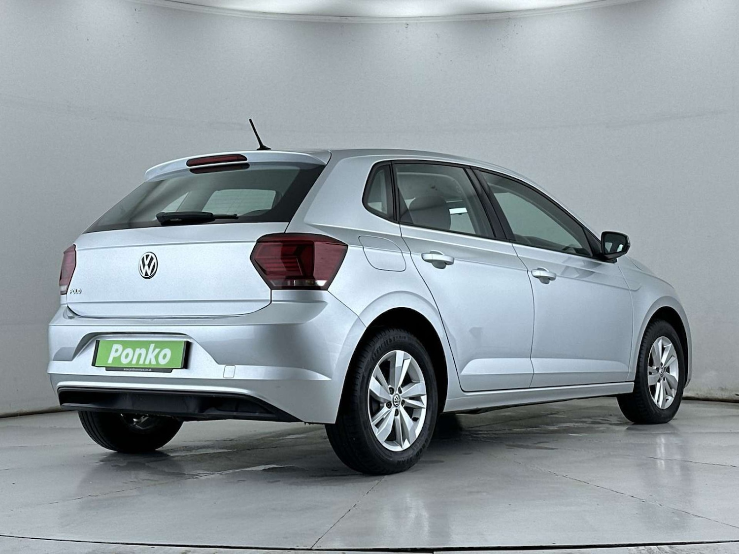 Used Volkswagen Polo 2018 for sale - 77583883: Photo 5