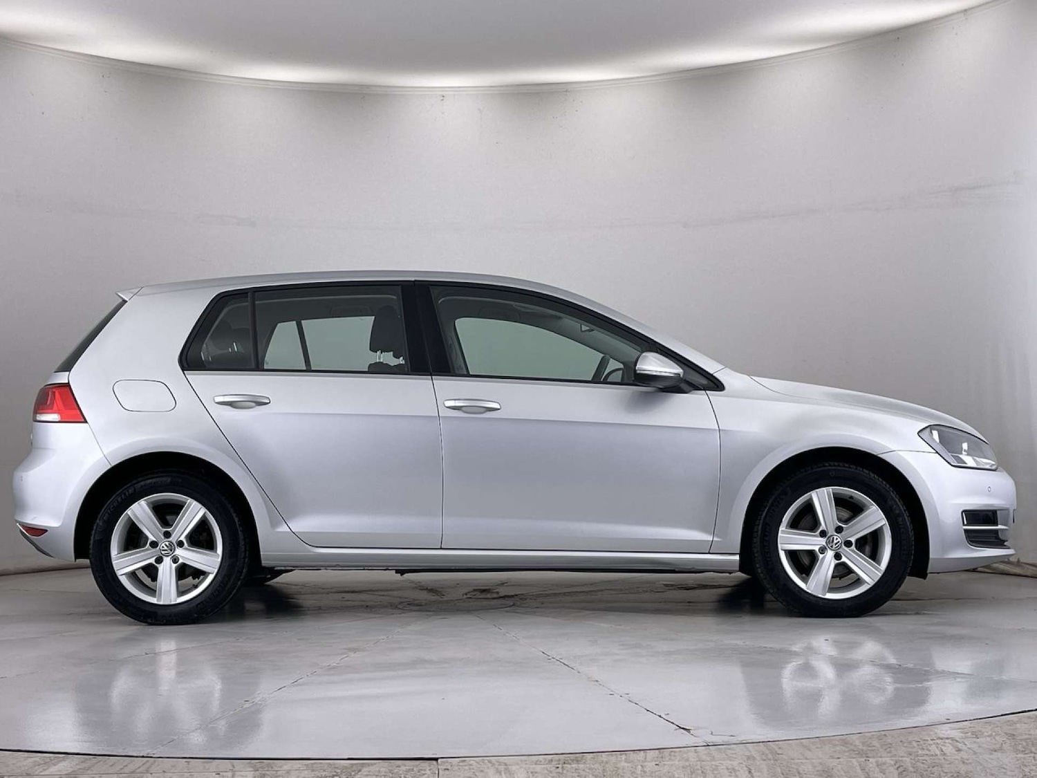 Used Volkswagen Golf 2015 for sale - 76056642: Photo 15
