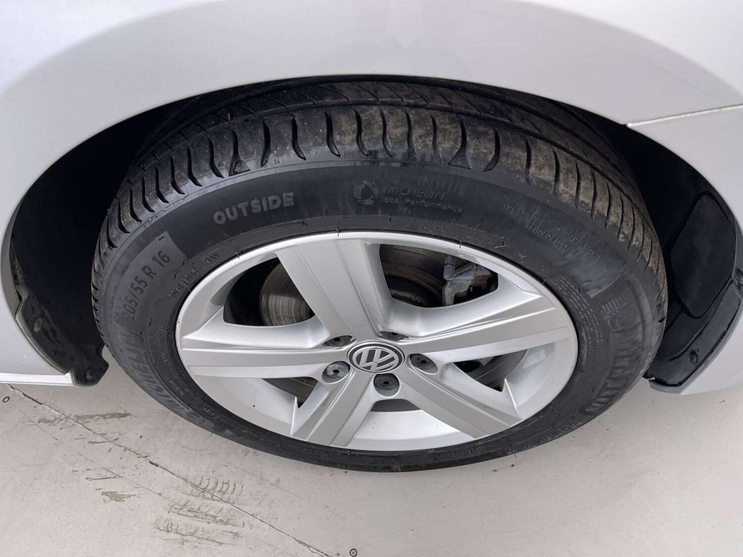 Used Volkswagen Golf 2015 for sale - 76056642: Photo 24