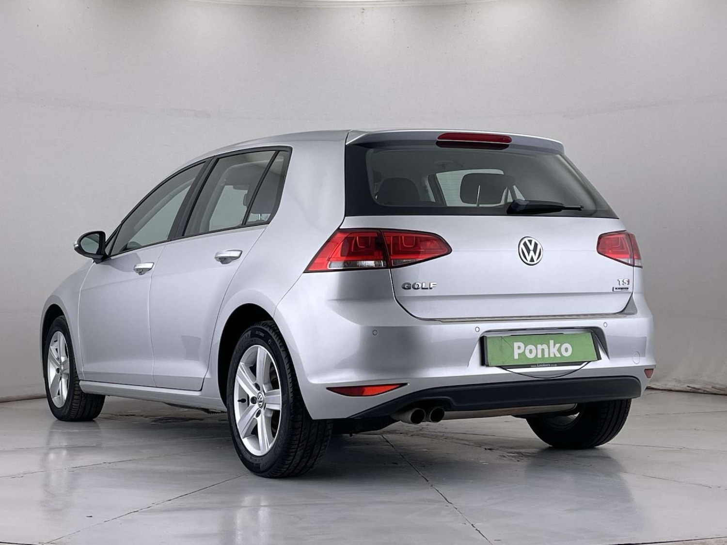 Used Volkswagen Golf 2015 for sale - 76056642: Photo 3