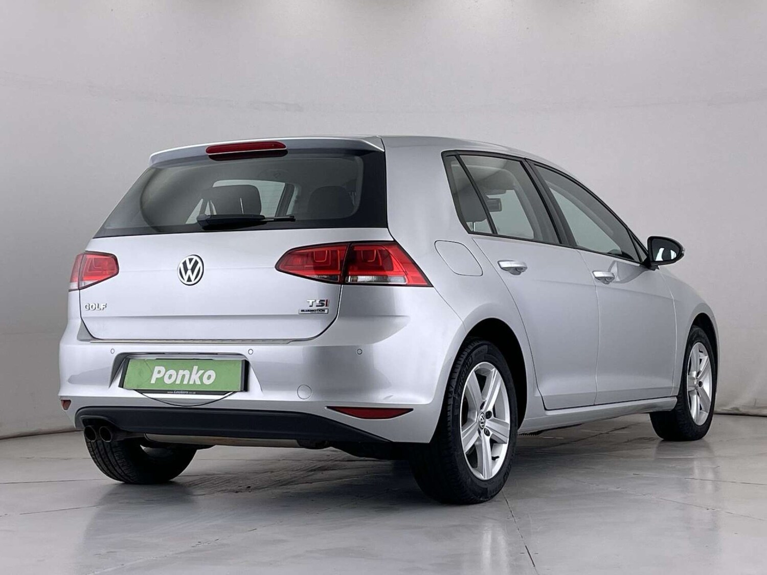 Used Volkswagen Golf 2015 for sale - 76056642: Photo 5