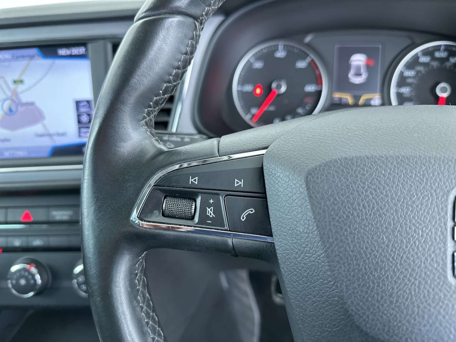 Used SEAT Leon 2017 for sale - 77434658: Photo 51