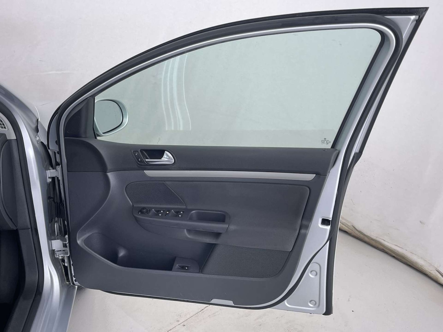 Used Volkswagen Golf 2008 for sale - 77270760: Photo 29