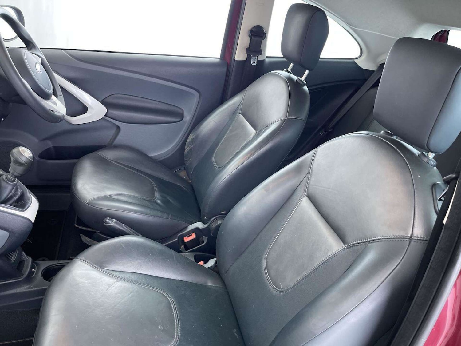 Vehicle 29