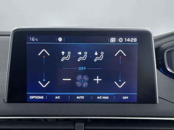 Used Peugeot 3008 2017 for sale - 76280363: Photo 42