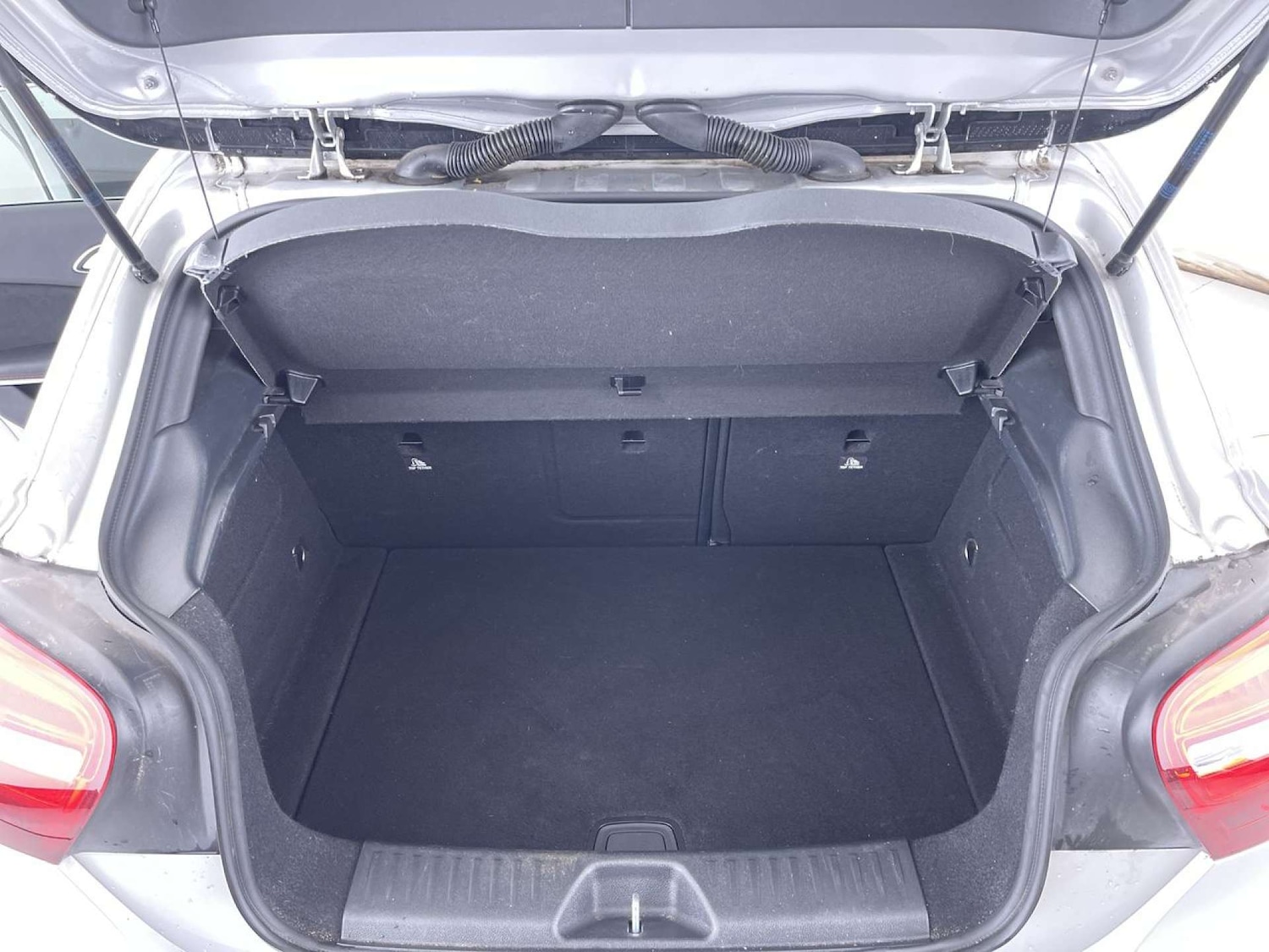 Used Mercedes-Benz A-Class 2017 for sale - 76319705: Photo 10