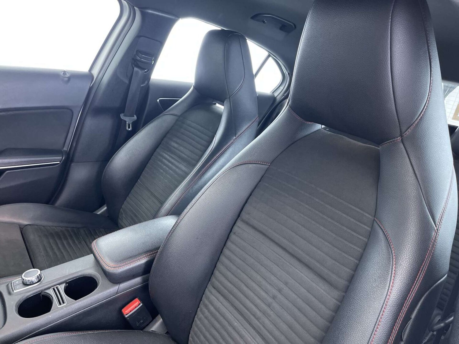 Used Mercedes-Benz A-Class 2017 for sale - 76319705: Photo 31