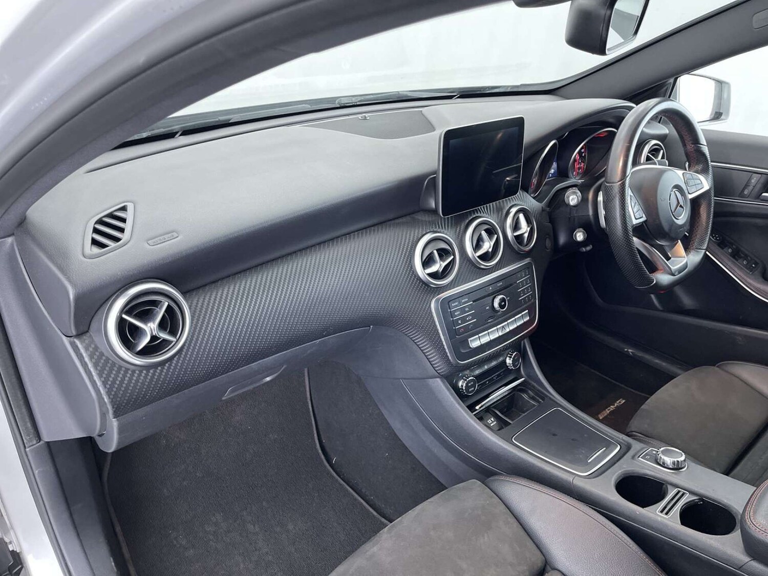 Used Mercedes-Benz A-Class 2017 for sale - 76319705: Photo 32