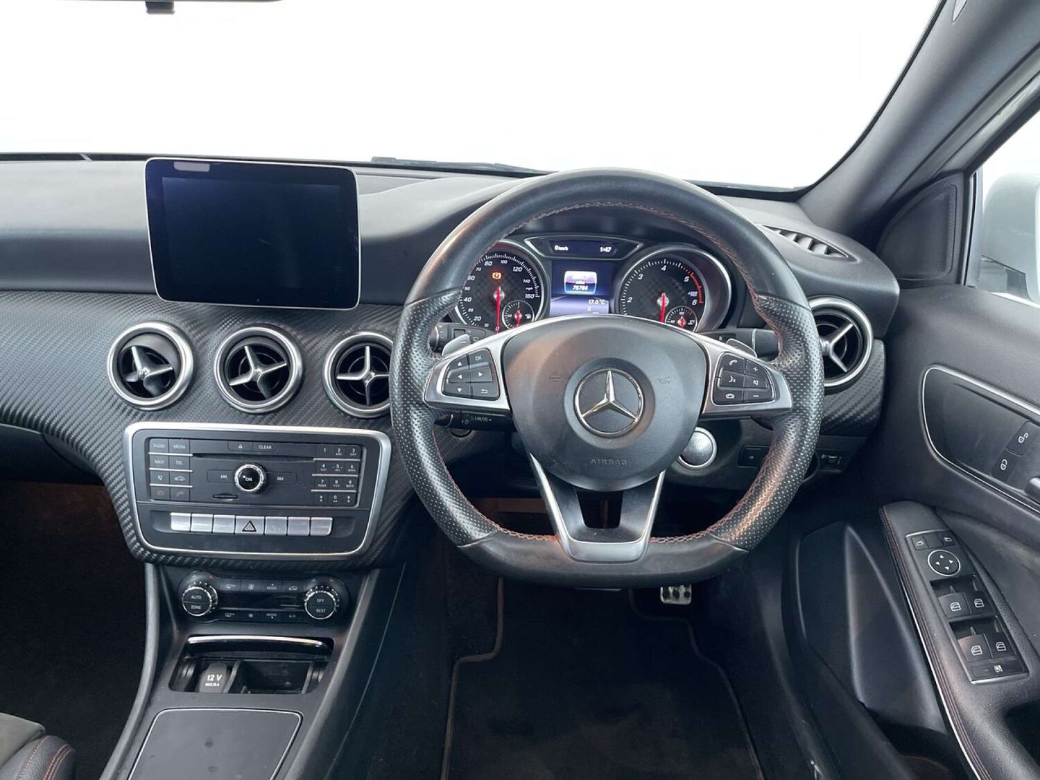 Used Mercedes-Benz A-Class 2017 for sale - 76319705: Photo 35