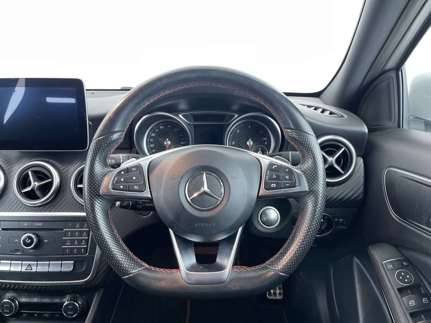 Used Mercedes-Benz A-Class 2017 for sale - 76319705: Photo 36