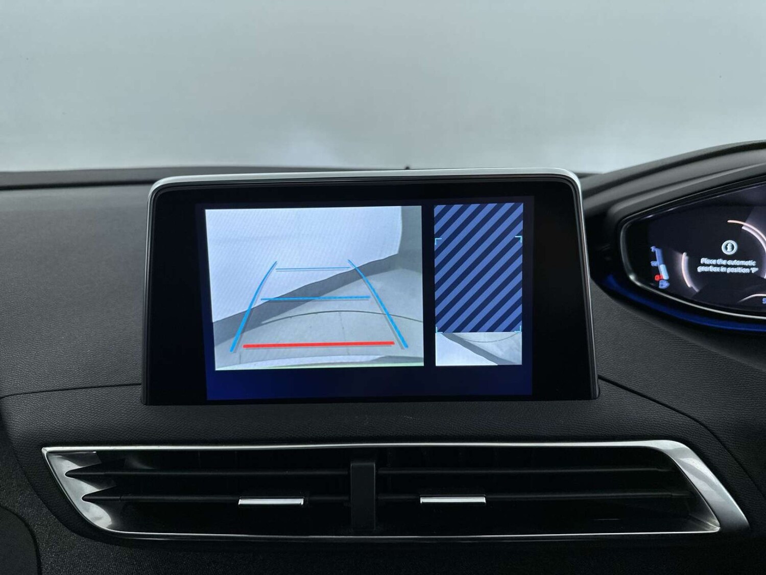 Used Peugeot 3008 2019 for sale - 77523213: Photo 43