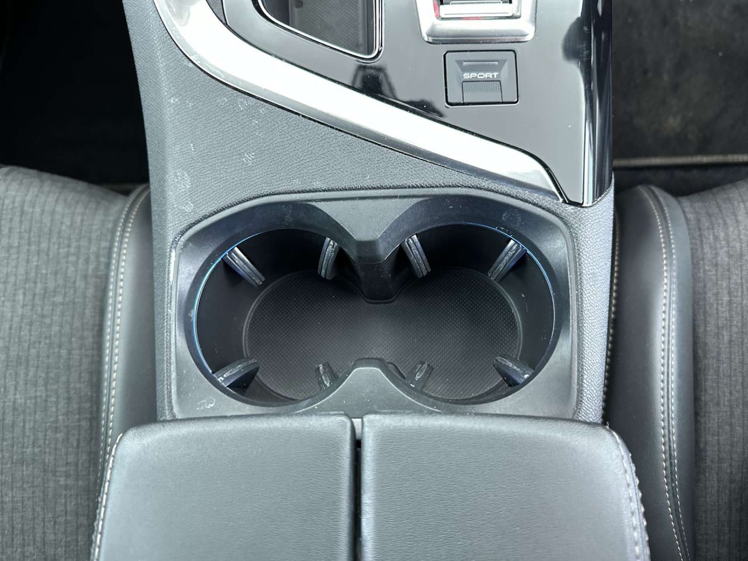 Used Peugeot 3008 2019 for sale - 77523213: Photo 50