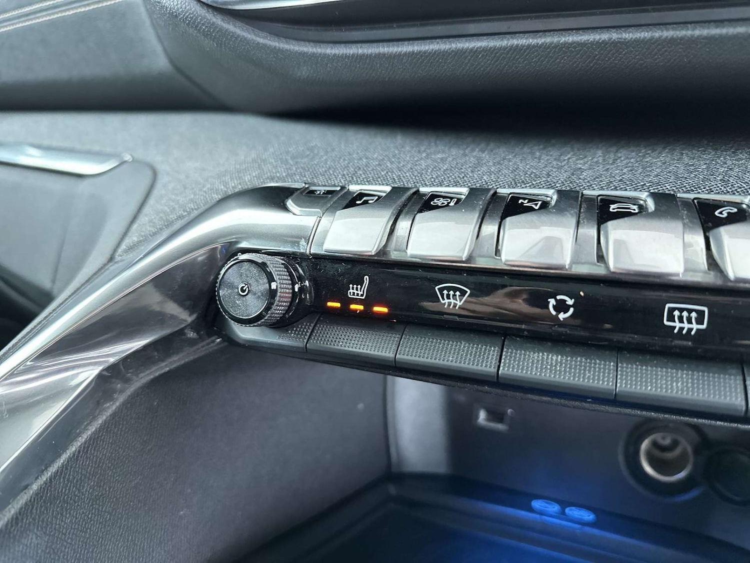 Used Peugeot 3008 2019 for sale - 77523213: Photo 59