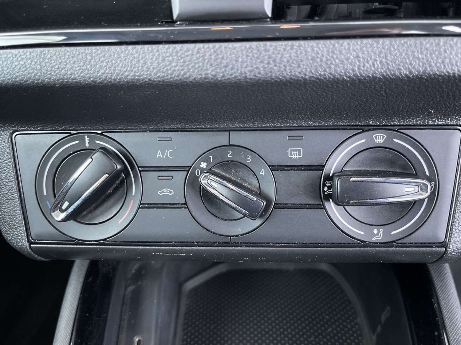 Used Skoda Kamiq 2021 for sale - 75958217: Photo 43