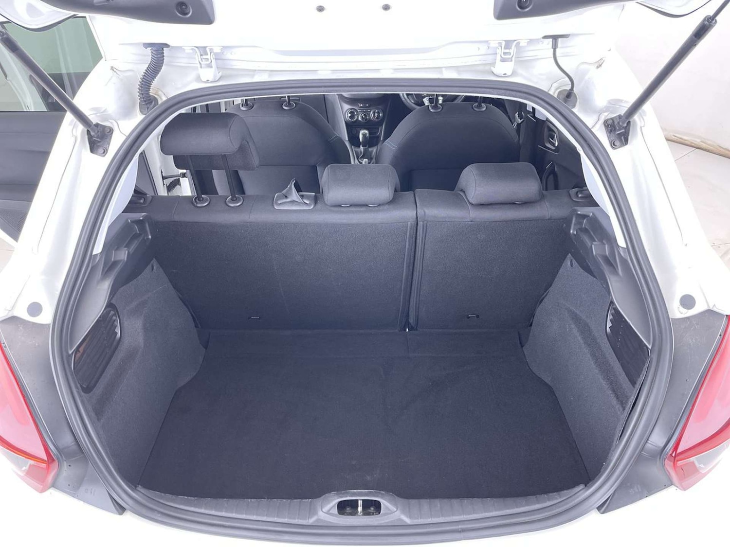 Used Peugeot 208 2019 for sale - 76404390: Photo 10