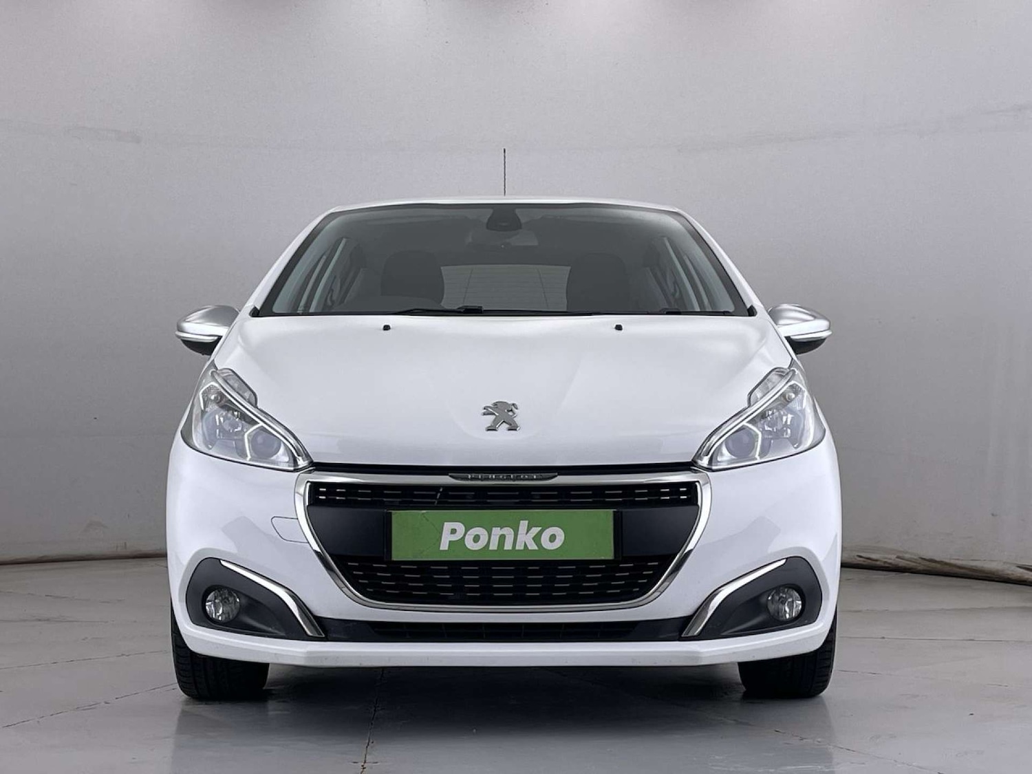 Used Peugeot 208 2019 for sale - 76404390: Photo 14