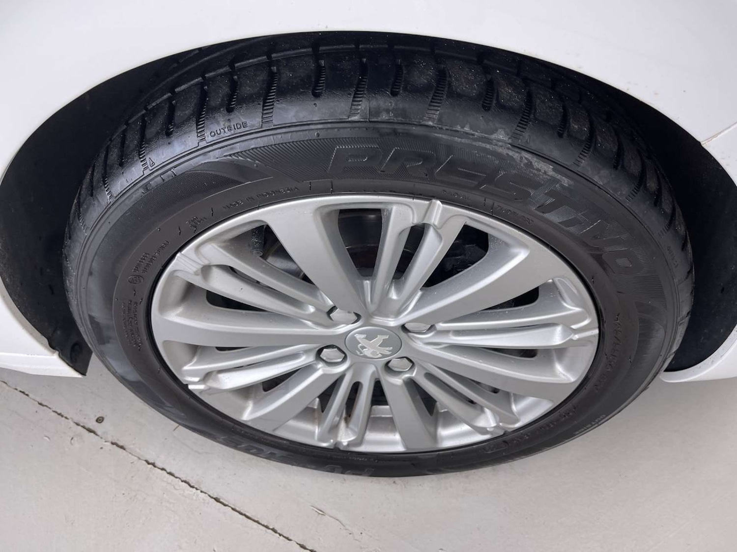 Used Peugeot 208 2019 for sale - 76404390: Photo 24