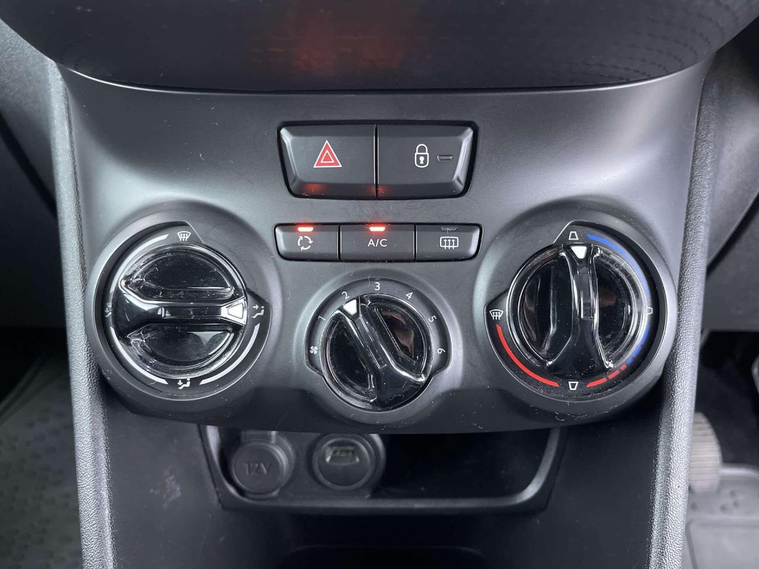 Used Peugeot 208 2019 for sale - 76404390: Photo 43