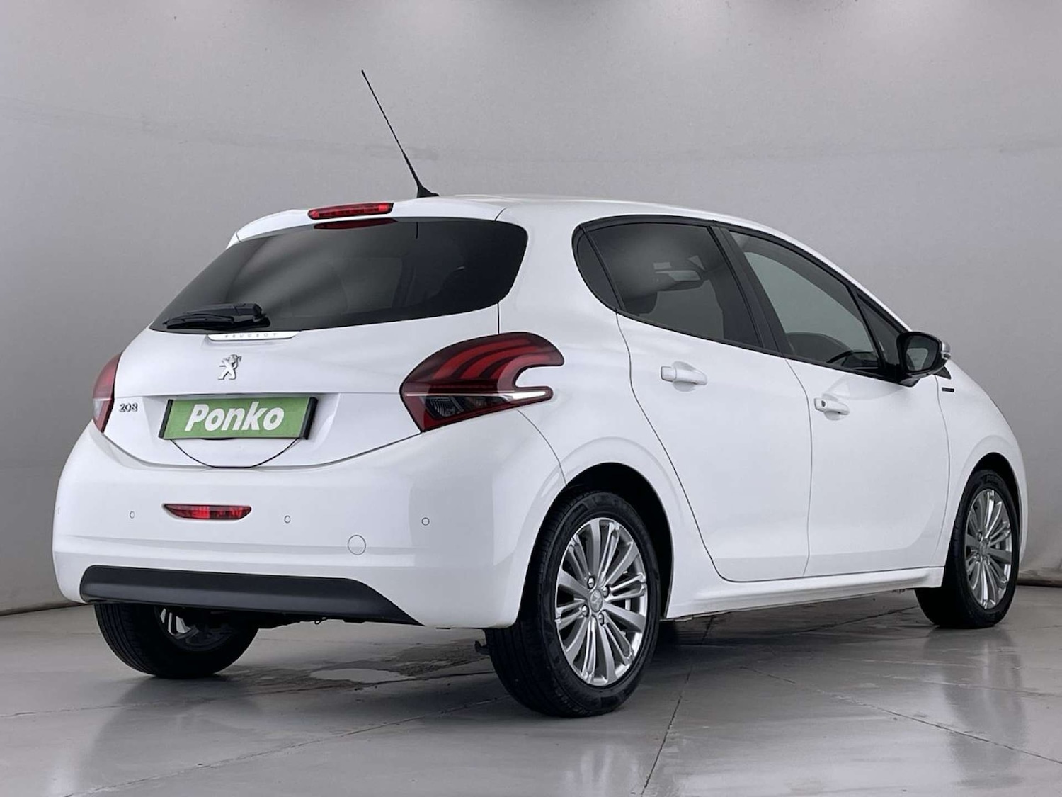 Used Peugeot 208 2019 for sale - 76404390: Photo 5