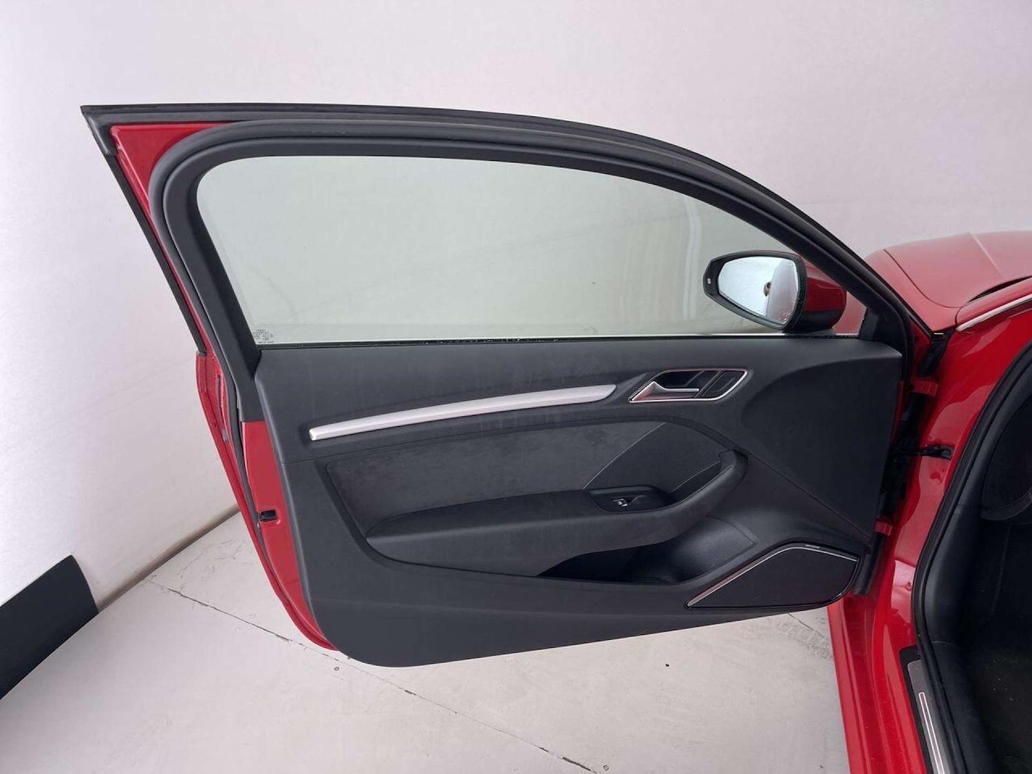 Used Audi A3 2018 for sale - 76005103: Photo 27