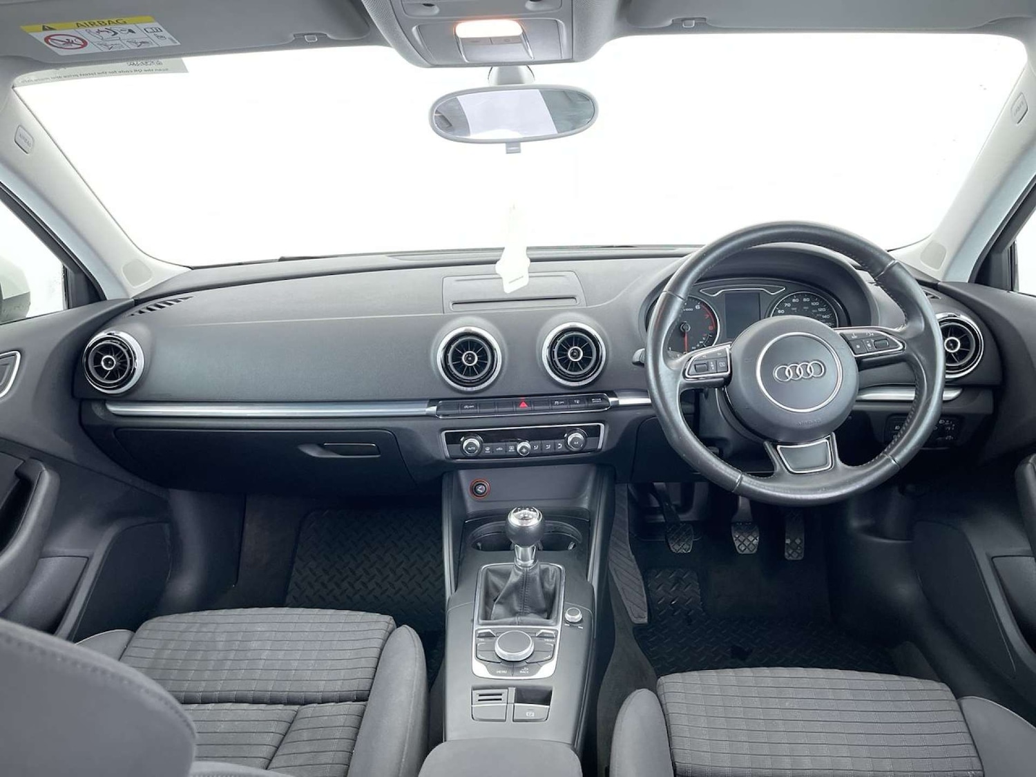 Used Audi A3 2014 for sale - 76280378: Photo 8