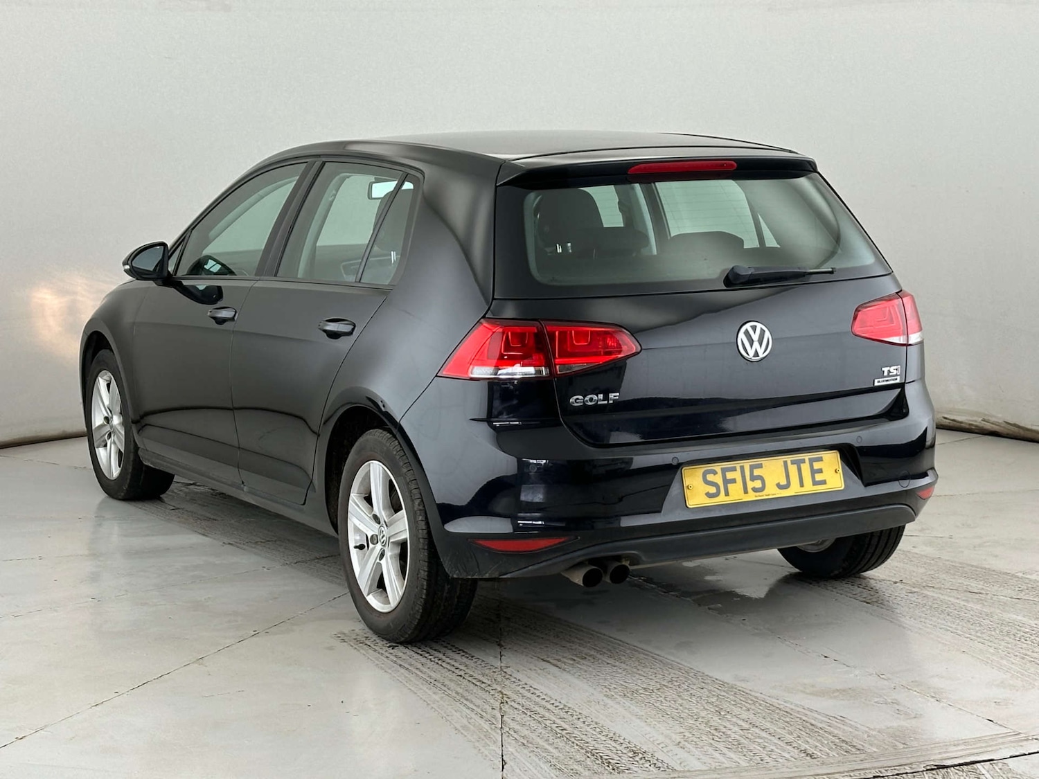Used Volkswagen Golf 2015 for sale - 77609415: Photo 6