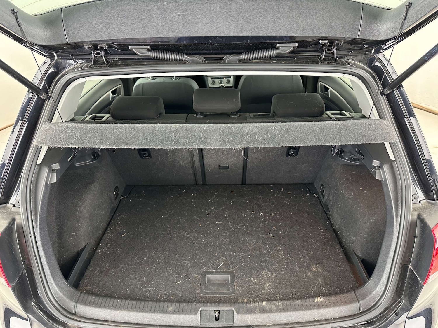 Used Volkswagen Golf 2015 for sale - 77609415: Photo 7