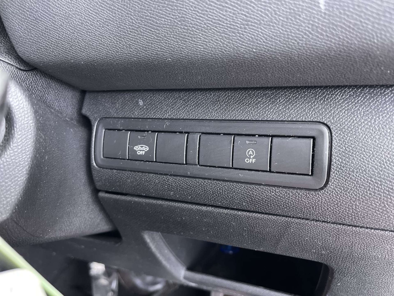 Used Peugeot 308 2018 for sale - 76354242: Photo 46