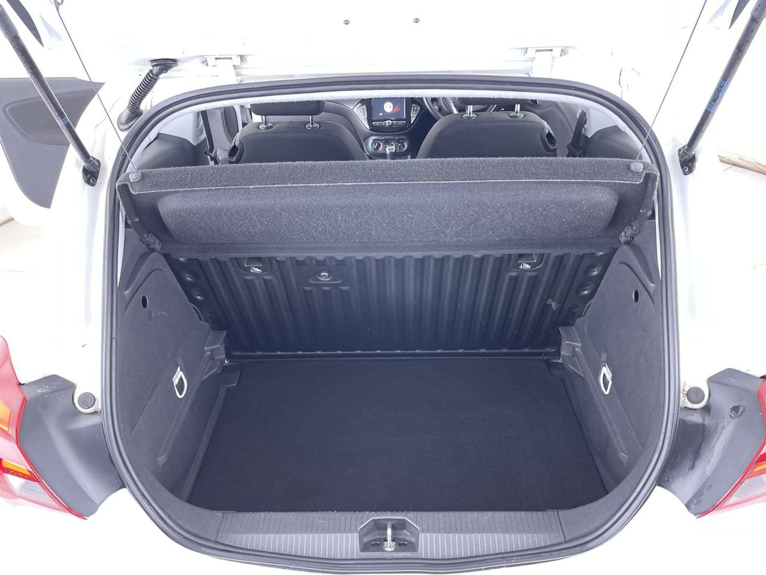 Used Vauxhall Corsa 2017 for sale - 76509336: Photo 10