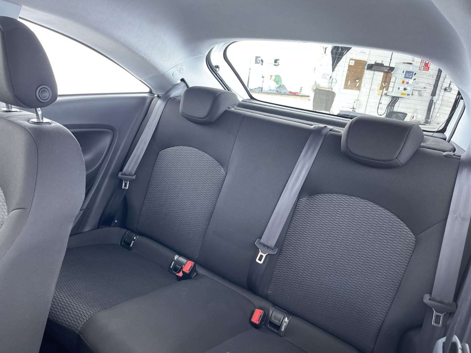 Used Vauxhall Corsa 2017 for sale - 76509336: Photo 9